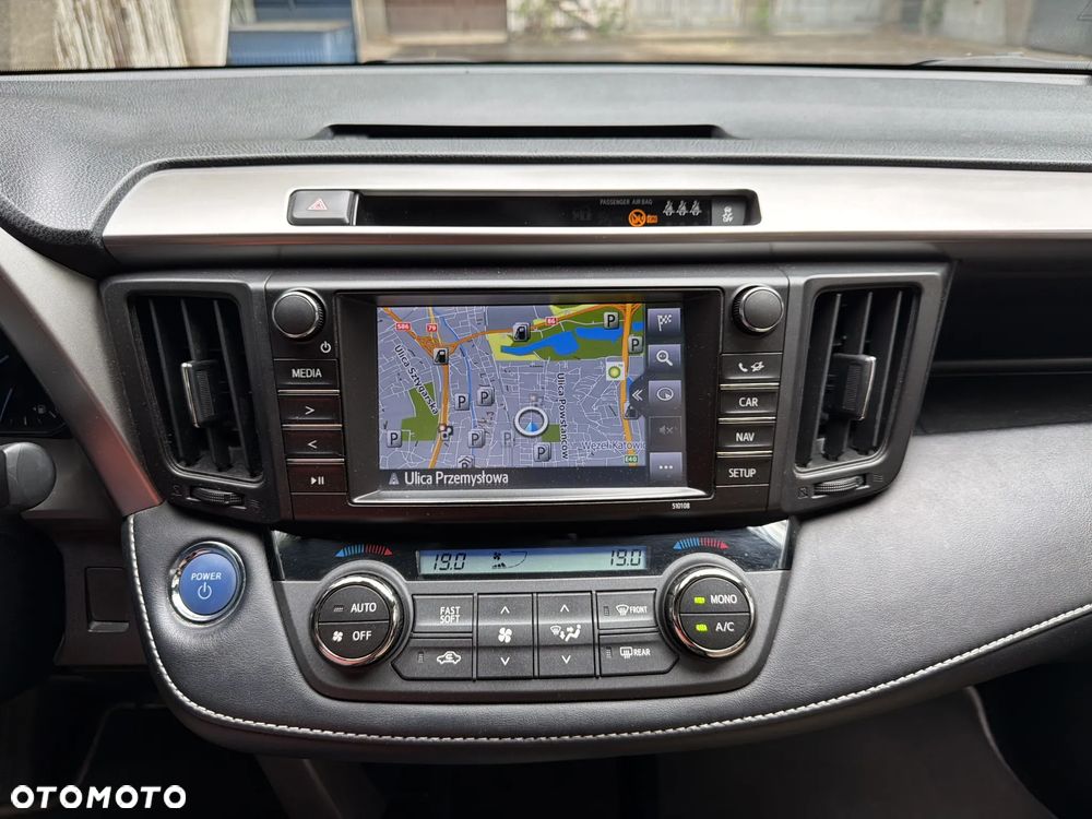 Toyota RAV4 Hybrid Selection 4x2 - 20