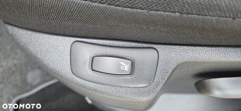Renault Captur 1.2 Energy TCe XMOD EDC EU6 - 28