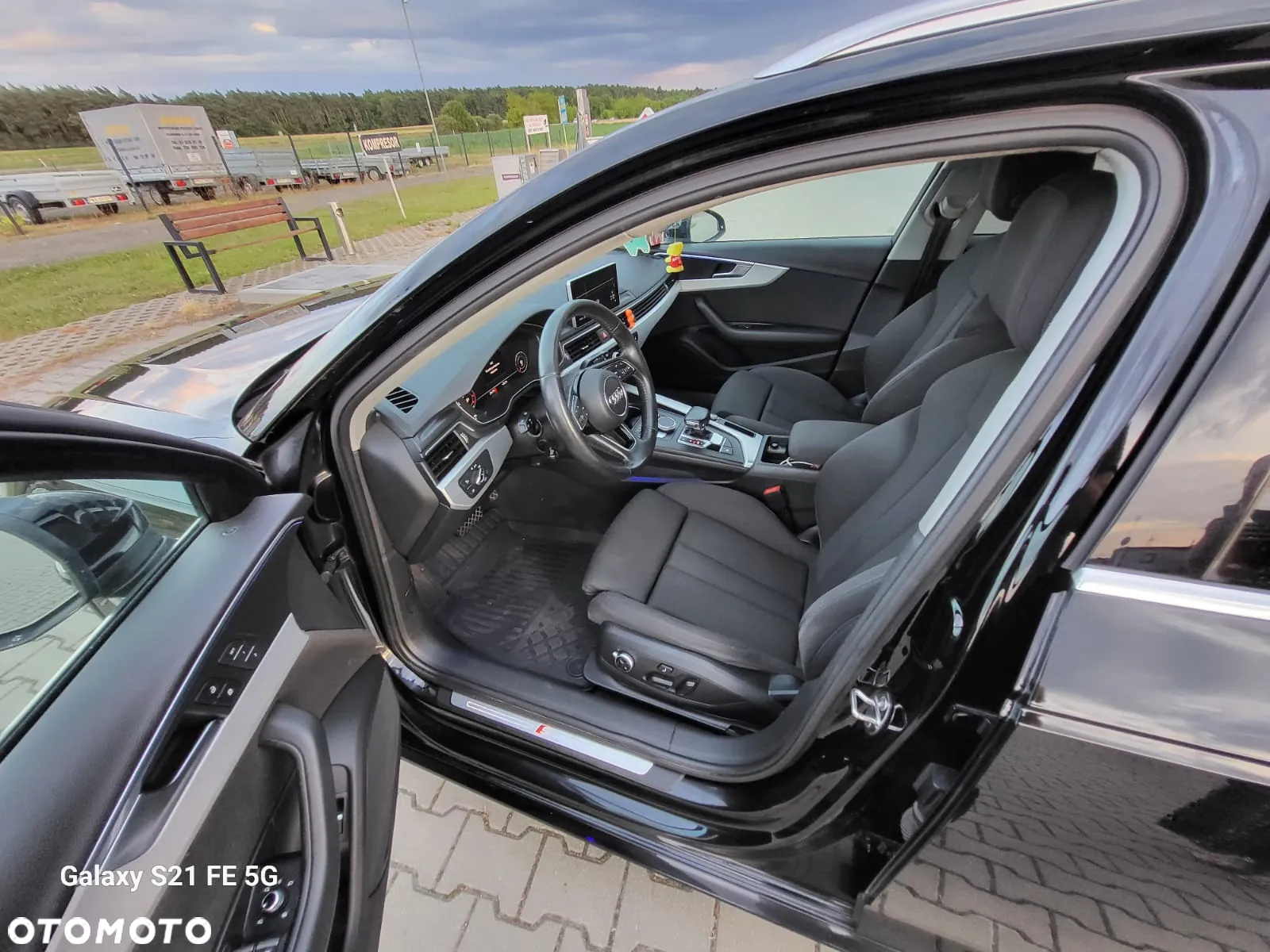 Audi A4 - 12