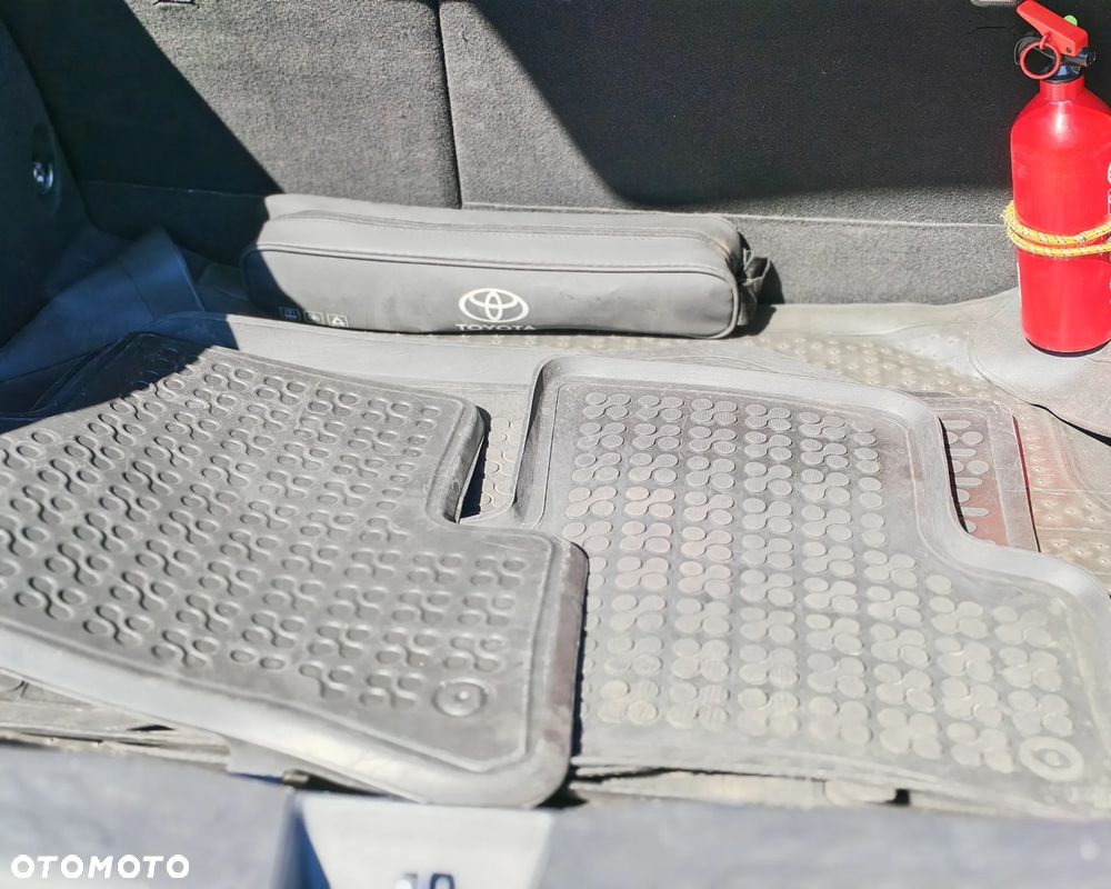 Toyota C-HR 1.2 T Prestige - 15