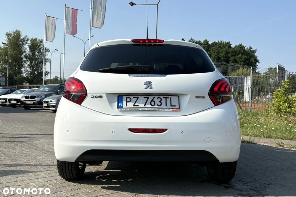 Peugeot 208 1.2 PureTech Style - 7