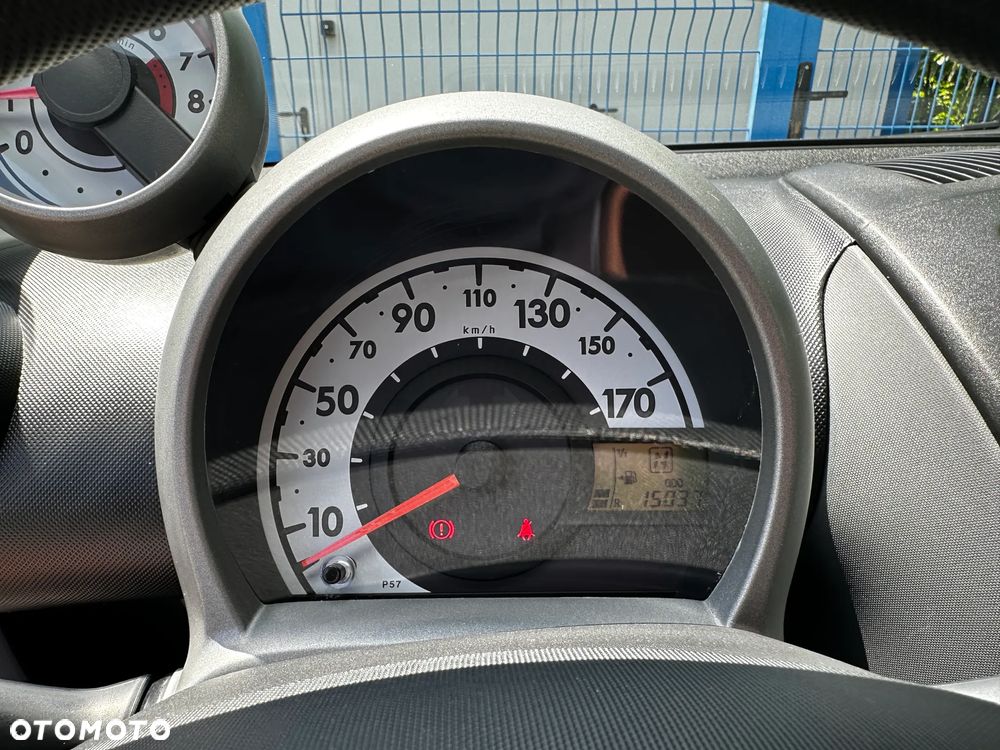 Peugeot 107 70 2-Tronic Filou - 26