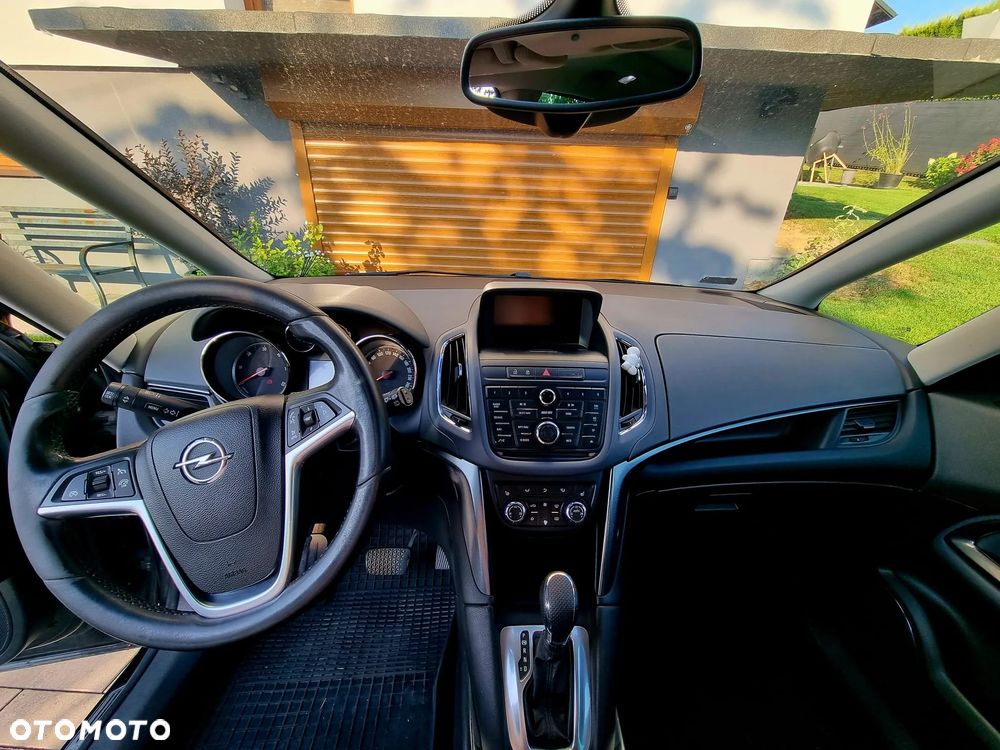 Opel Zafira - 7
