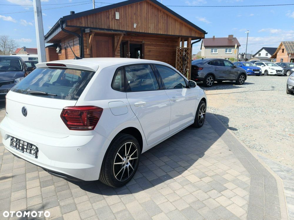 Volkswagen Polo 1.6 TDI SCR Trendline - 6