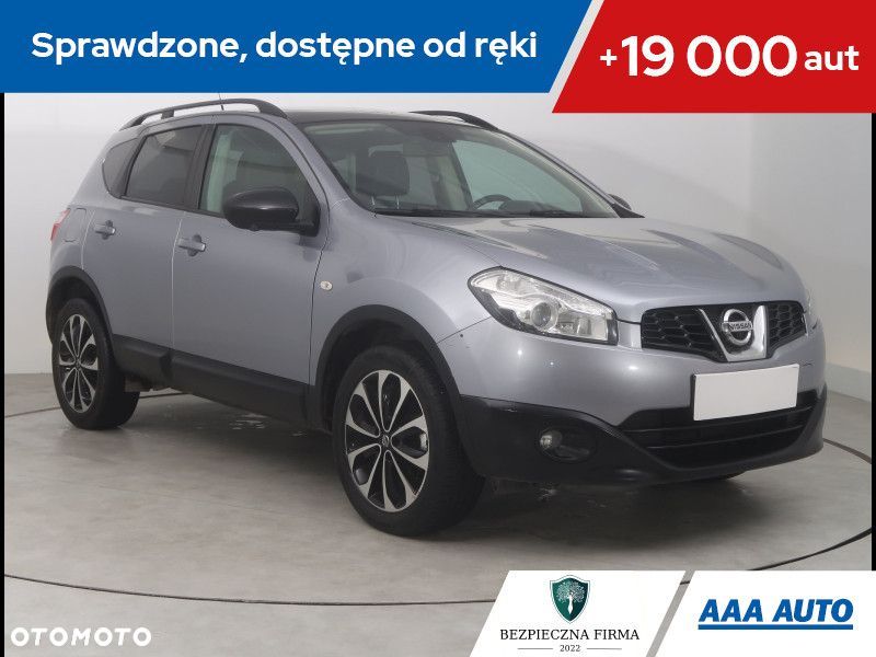 Nissan Qashqai - 1