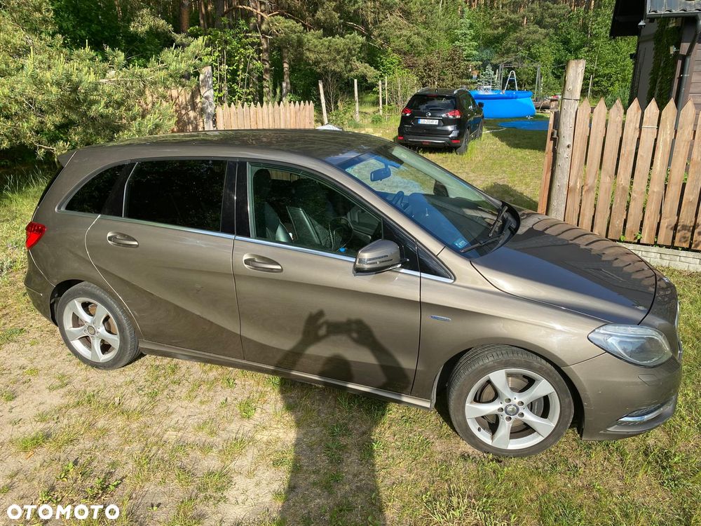 Mercedes-Benz Klasa B 200 CDI (BlueEFFICIENCY) 7G-DCT - 6
