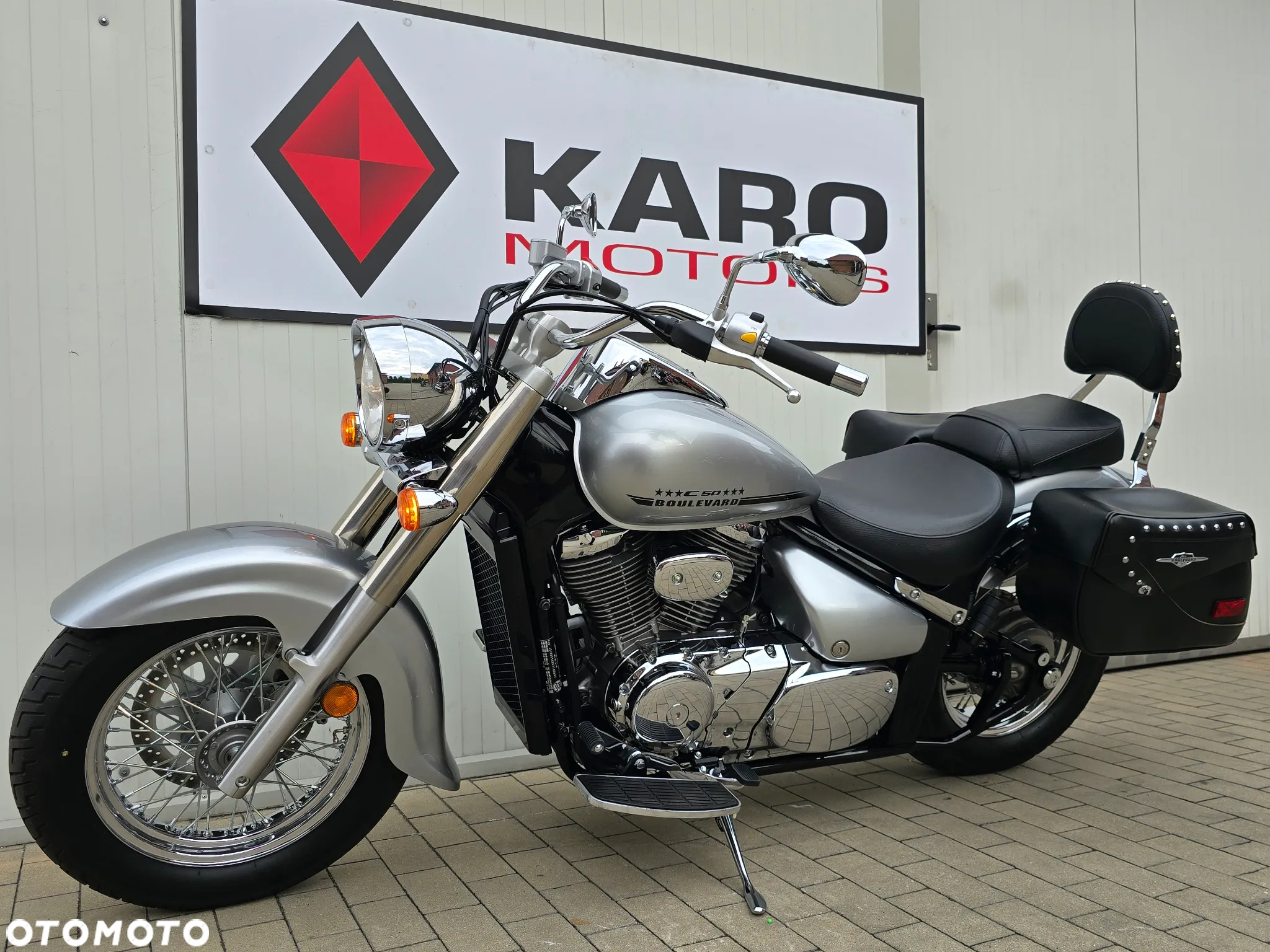 Suzuki VL 800 Volusia - Boulevard C50 - 6