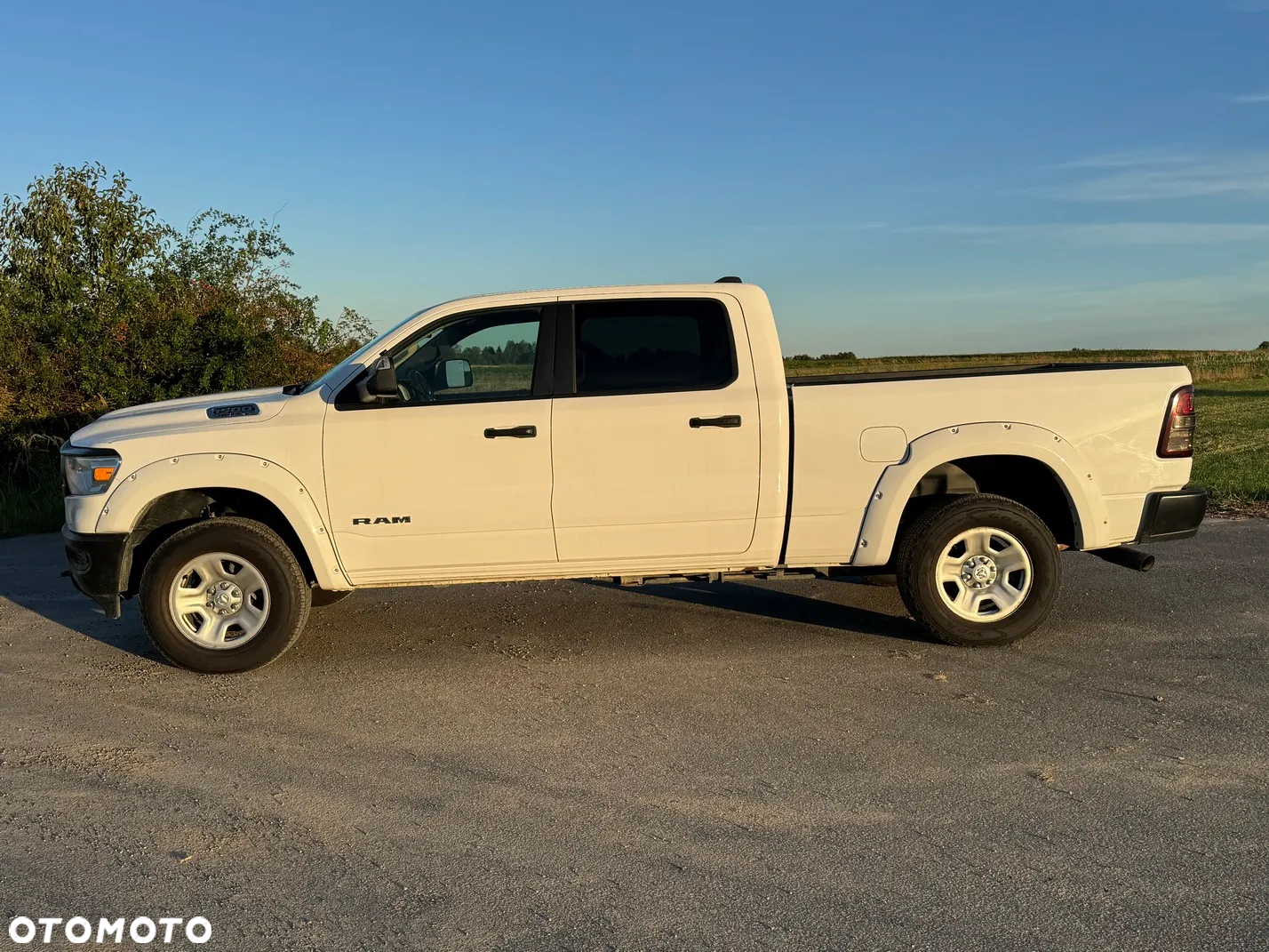 Dodge RAM 1500 5.7 4x4 - 5