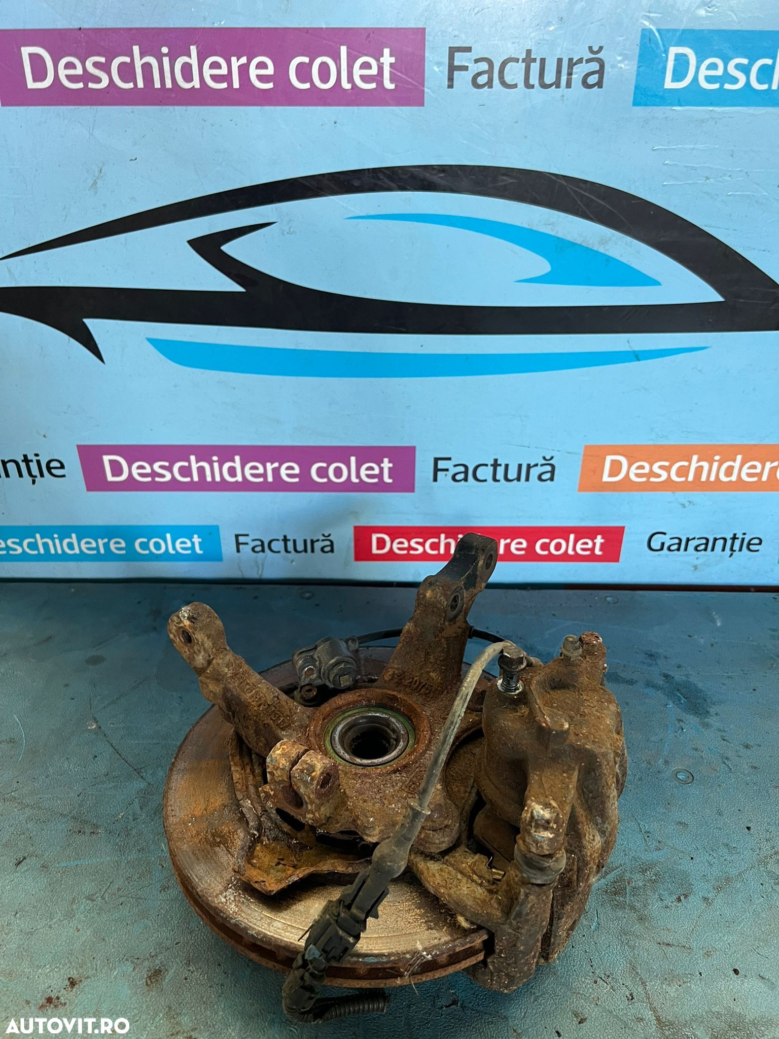 Fuzeta stanga fata Opel Corsa C 1.3 diesel 2004 - 1
