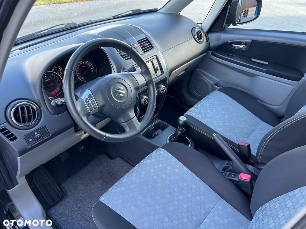 Suzuki SX4 1.6 Premium 4WD - 15