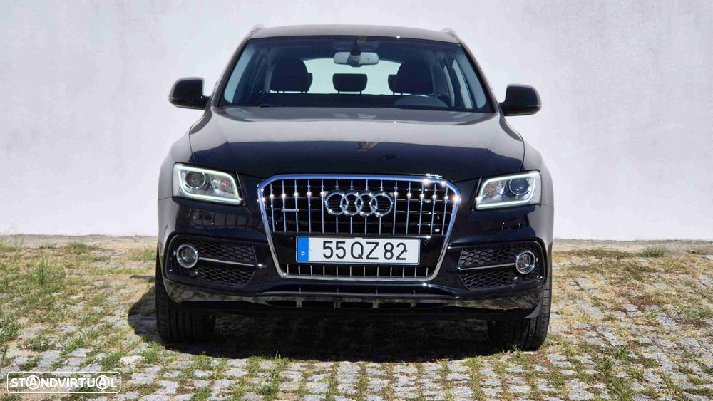 Audi Q5 2.0 TDi quattro Business Line S-line S-tronic - 2
