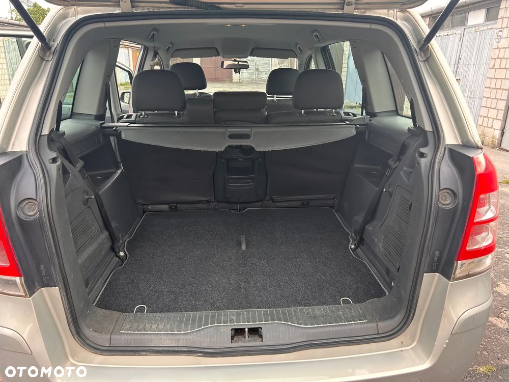 Opel Zafira - 7