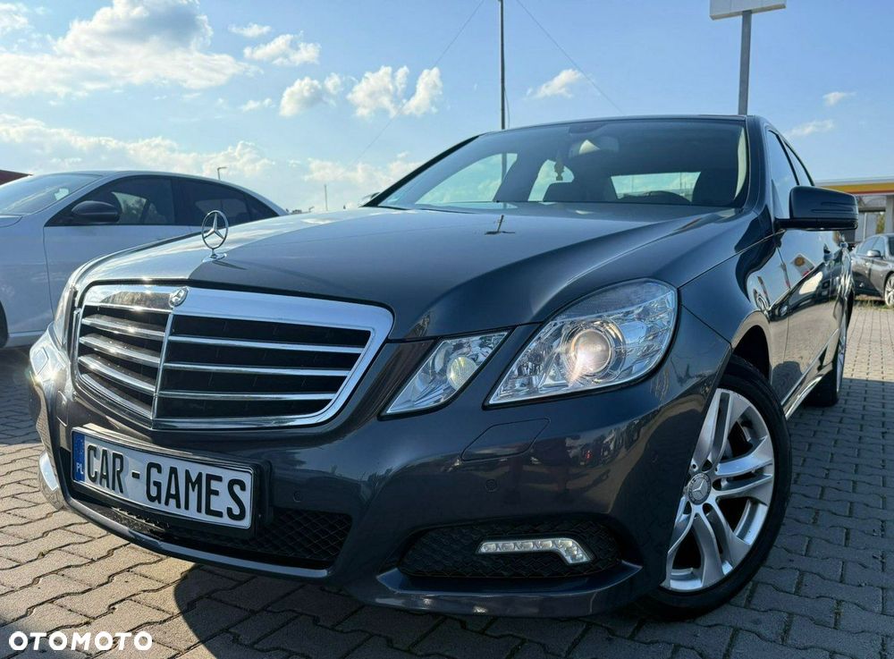 Mercedes-Benz Klasa E 220 T CDI 7G-TRONIC Avantgarde - 2