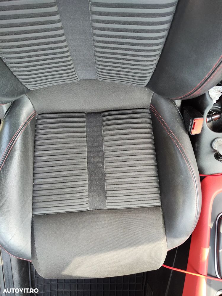 Alfa Romeo Giulietta 2.0 Mjet Distinctive - 28