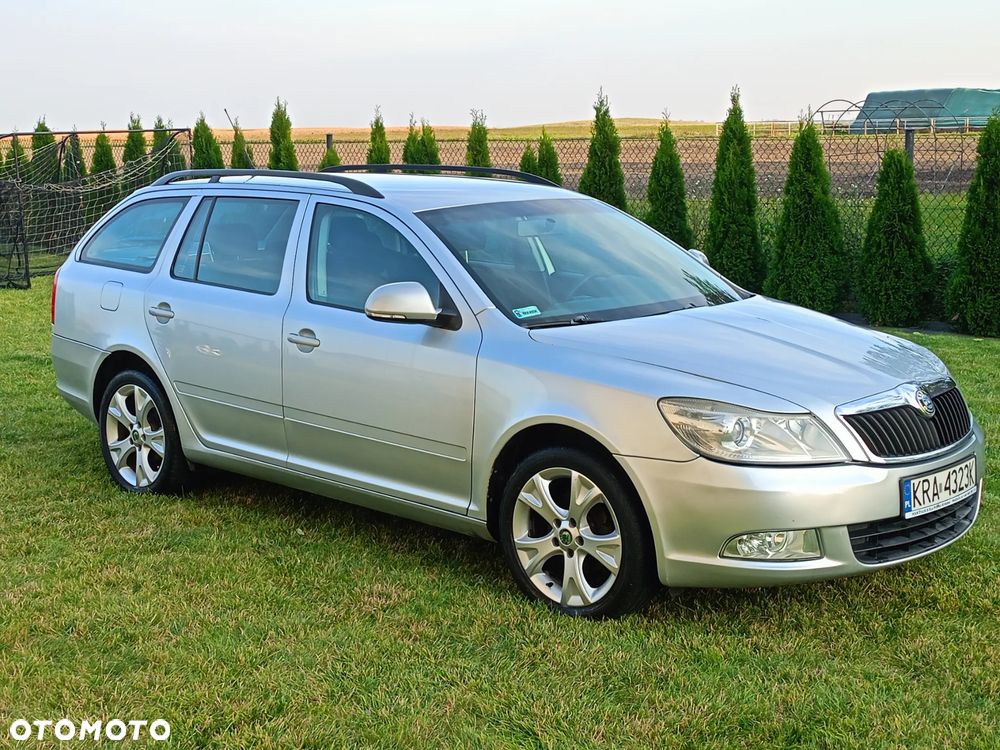 Skoda Octavia 2009 photo 3