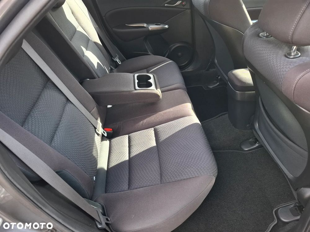 Honda Civic 1.4 Comfort - 33