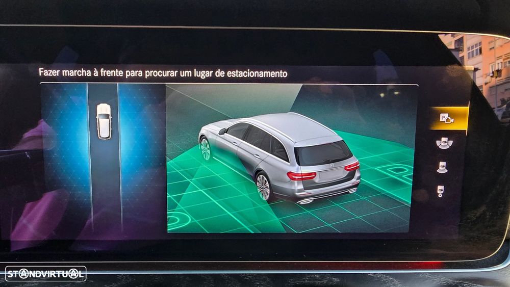 Mercedes-Benz E 220 - 24