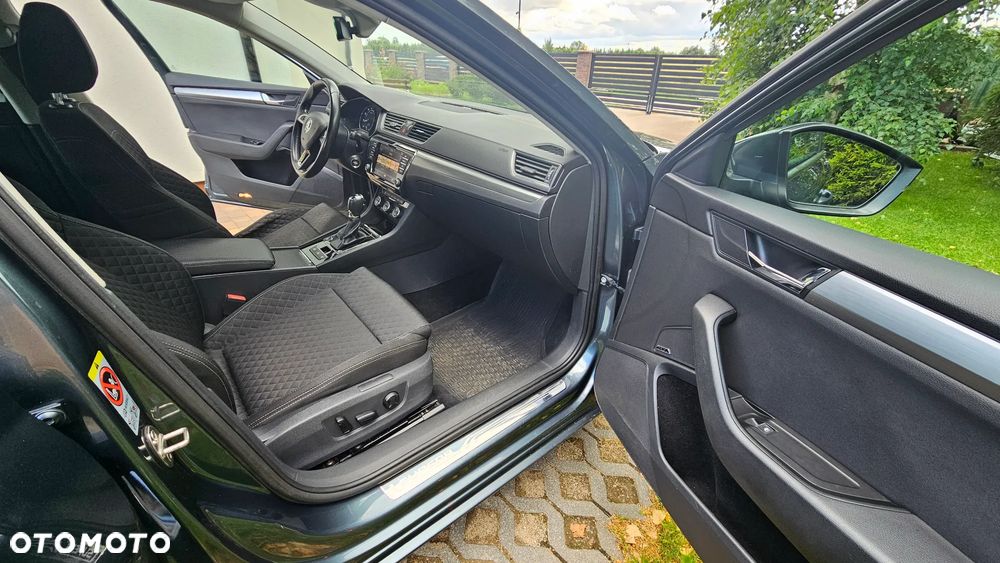 Skoda Superb 1.8 TSI Ambition DSG - 18