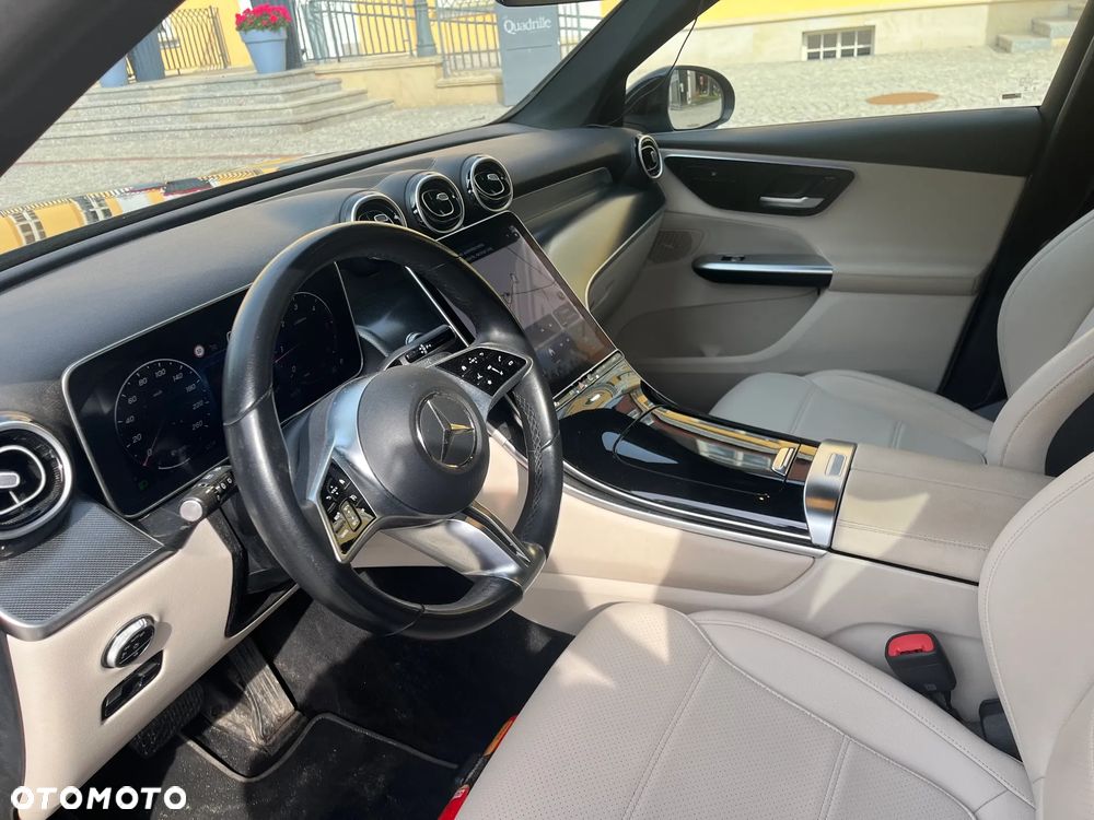 Mercedes-Benz GLC 220 d mHEV 4-Matic Avantgarde - 16