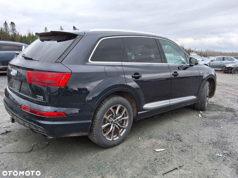 Audi Q7 - 2
