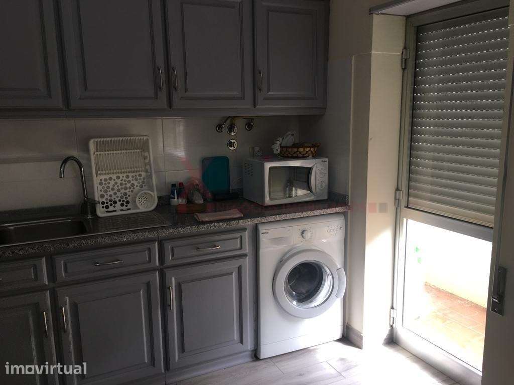 Apartamento T3 renovado - Grande imagem: 3/12