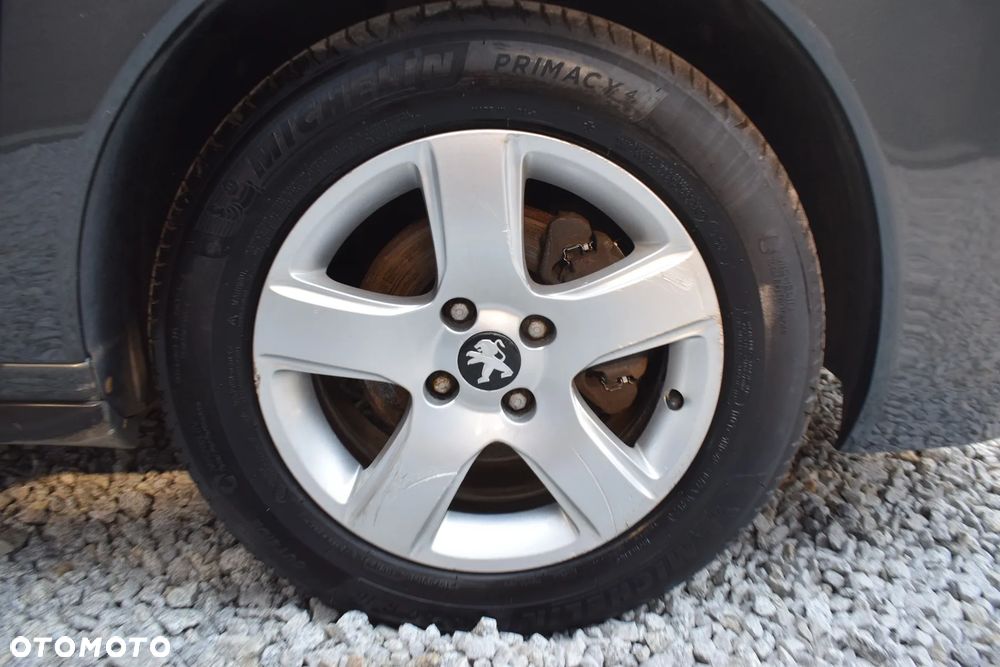 Peugeot 3008 HDi 115 Allure - 33