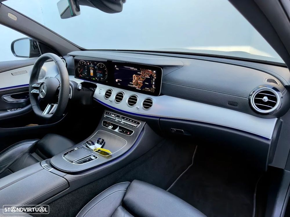Mercedes-Benz E 300 de 9G-TRONIC AMG Line - 13
