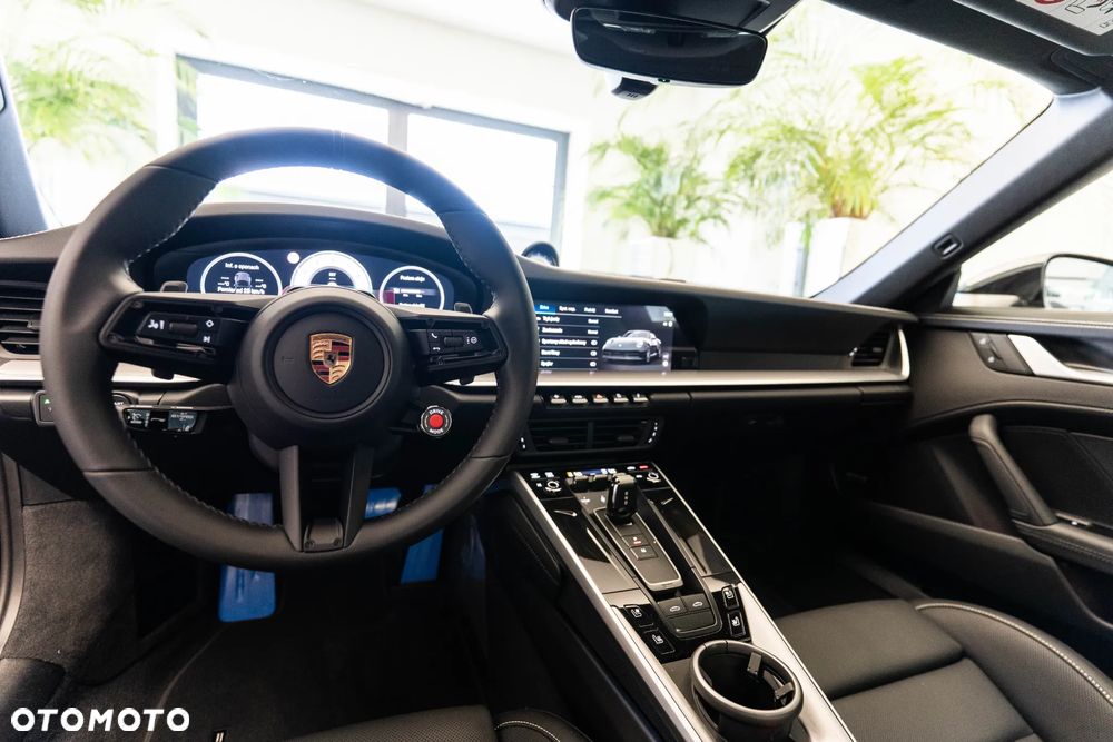 Porsche 911 Targa 4S - 10