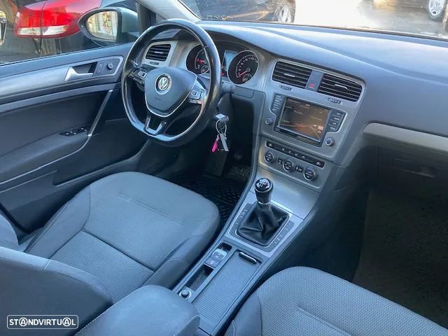 VW Golf Variant 1.6 TDi GPS Edition - 16