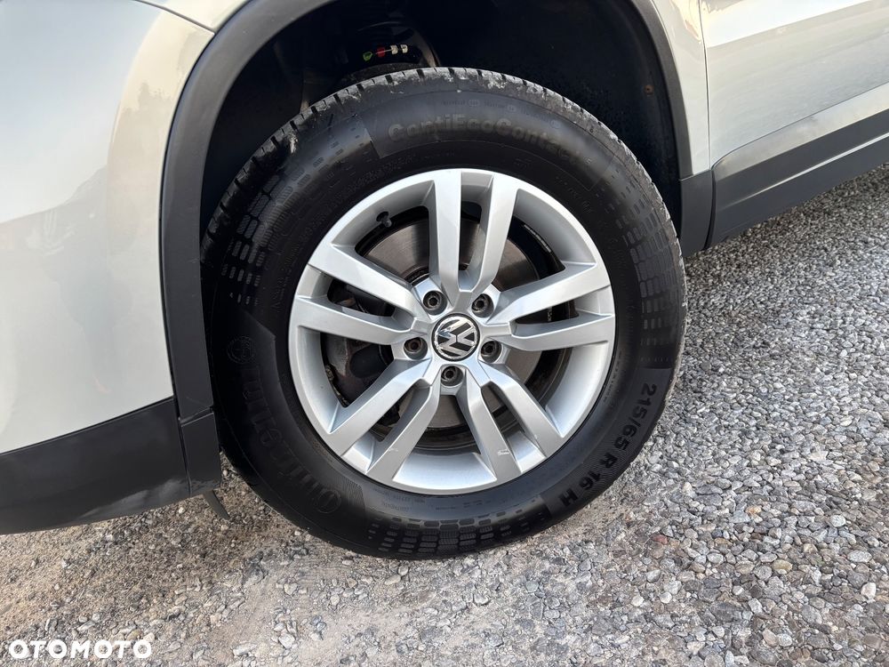 Volkswagen Tiguan - 16