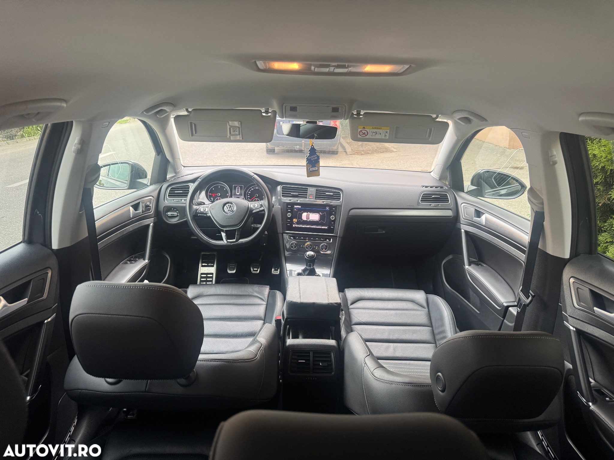 Volkswagen Golf Variant 1.6 TDI SCR Join - 6
