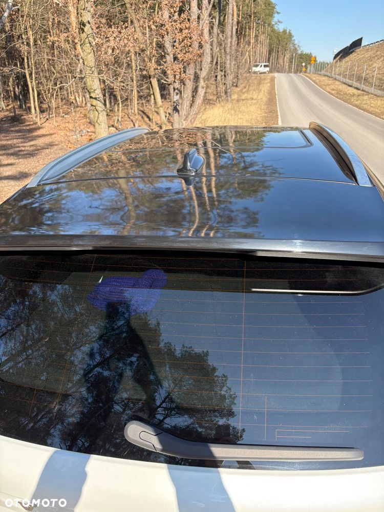 Volvo XC 40 T4 R-Design - 15