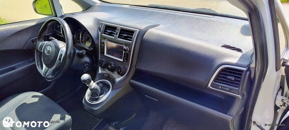 Toyota Verso S 1.33 VVT-i Life - 27