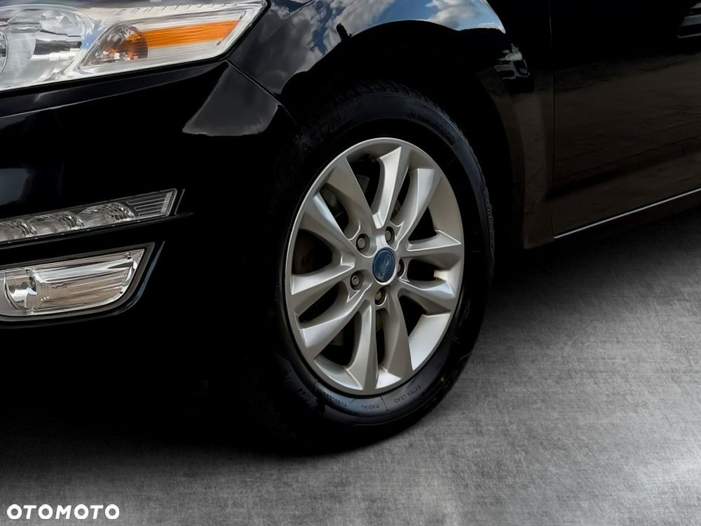 Ford Mondeo - 10