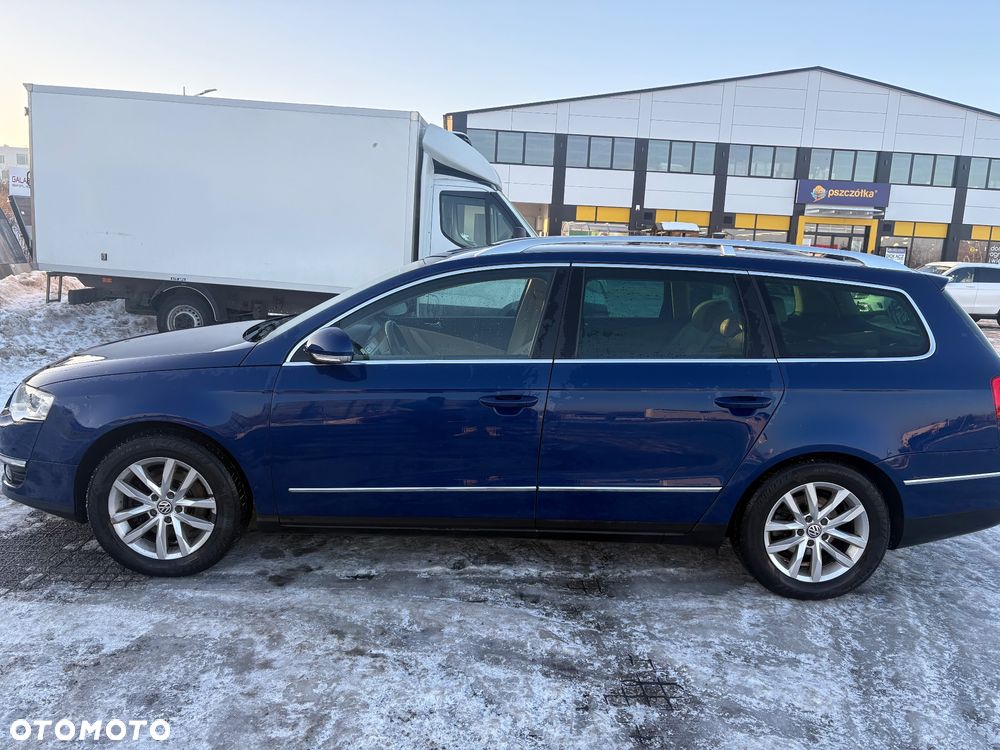 Volkswagen Passat - 15