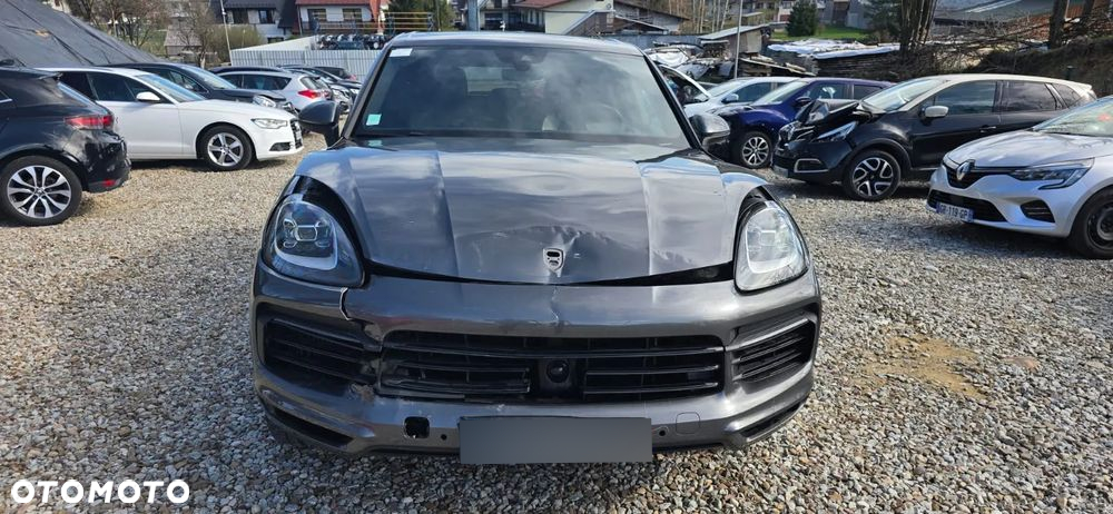 Porsche Cayenne - 5