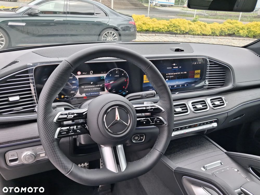 Mercedes-Benz GLE 300 d mHEV 4-Matic AMG Line - 11