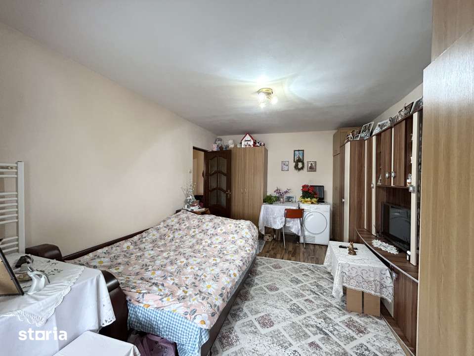 Apartamet 1 camera, decomandat, 36mp utili, zona Buziasului — fotografia 1