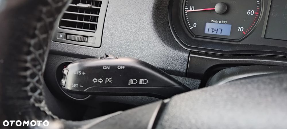 Volkswagen Polo 1.2 Tour - 15