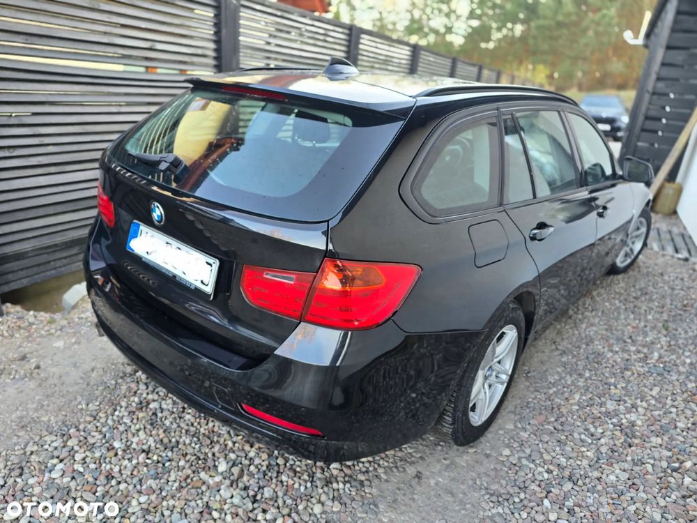 BMW Seria 3 318d DPF Edition Sport - 3