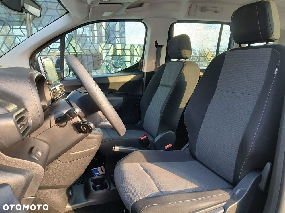 Toyota Proace City Verso 1.5 D-4D Business - 6