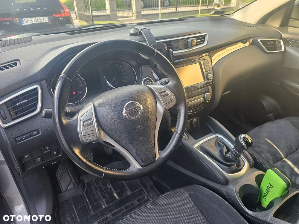 Nissan Qashqai 1.2 DIG-T N-Connecta - 5
