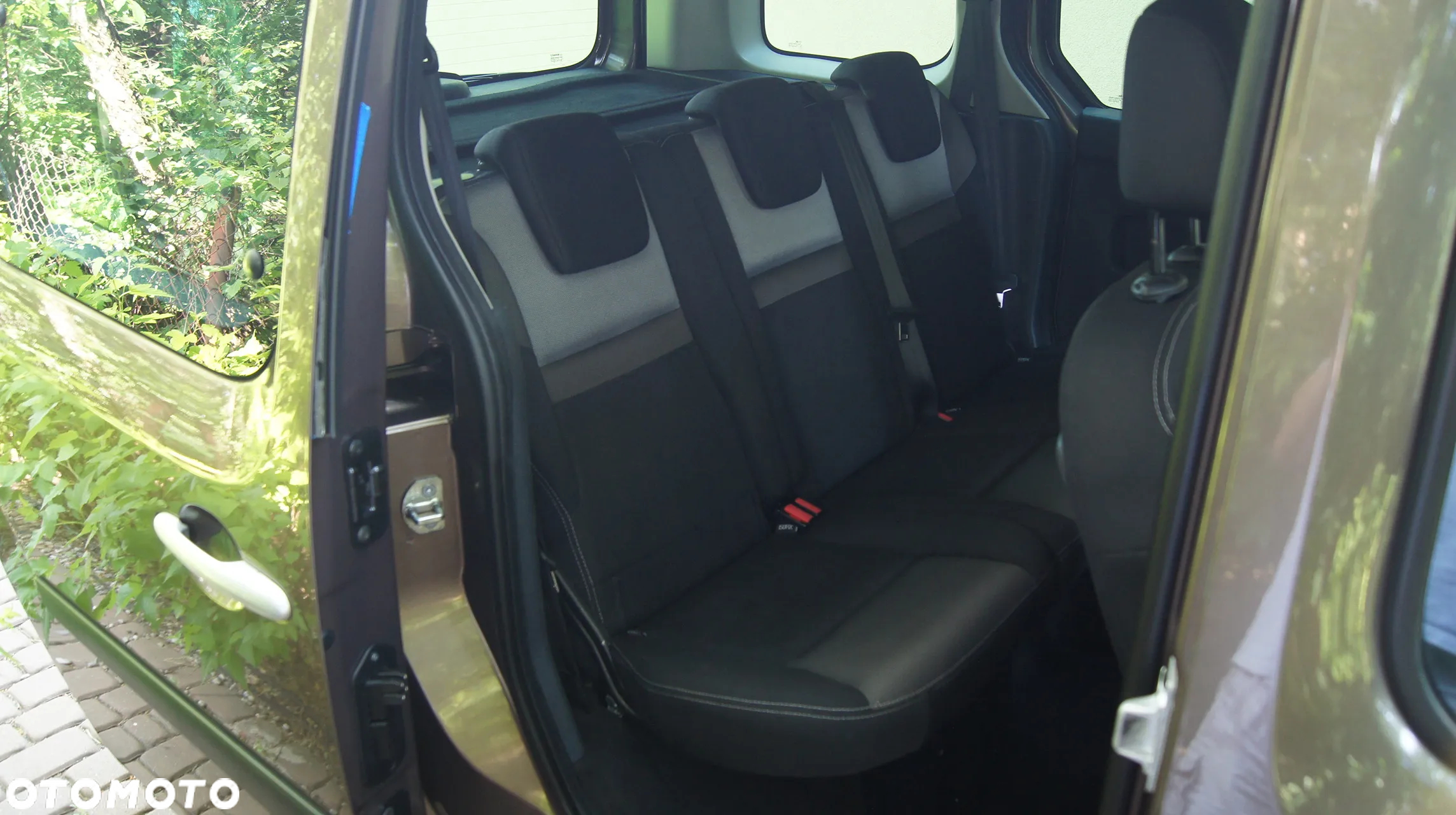 Renault Kangoo 1.5 dCi Energy Limited S&S - 37