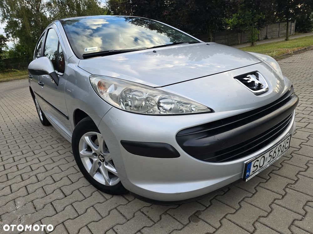 Peugeot 207 1.6 HDi 16V Trendy - 25