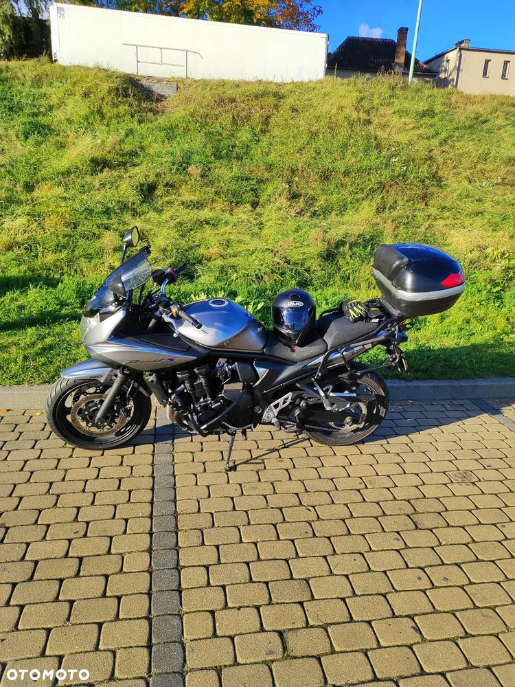 Suzuki Bandit - 1
