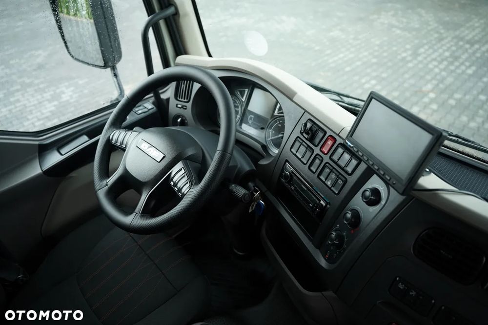 DAF LF 210 / 4x2 / KONTENER - 7 M /  WINDA DHOLLANDIA - 1 500 KG / EURO 6 - 29
