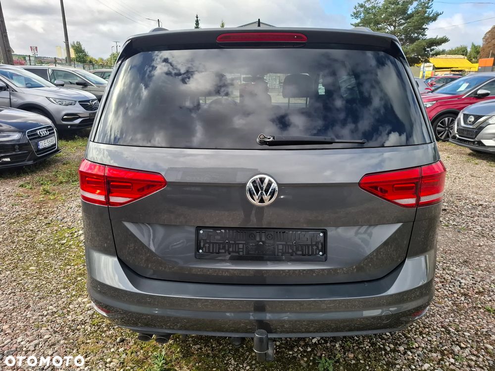 Volkswagen Touran 2.0 TDI SCR Comfortline - 5
