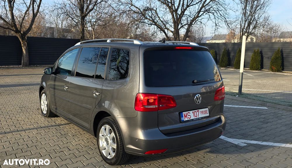 Volkswagen Touran 1.6 TDI DPF DSG Cup - 3