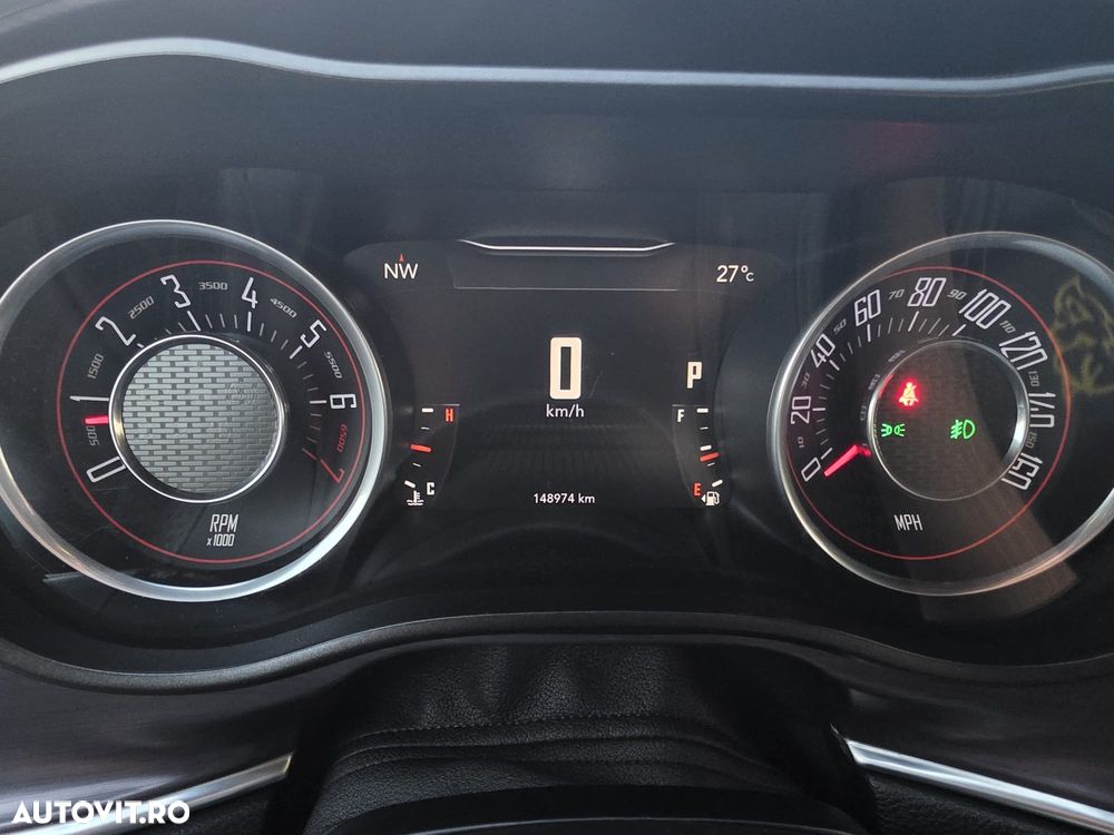 Dodge Challenger Automatik SXT Plus - 12