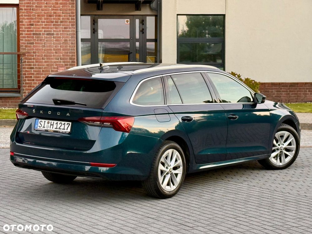 Skoda Octavia 2.0 TDI DSG Style - 12
